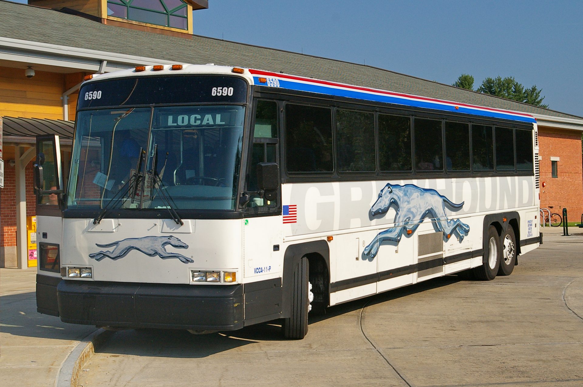 BC Gov’t to look at BC Bus North as a Greyhound replacement