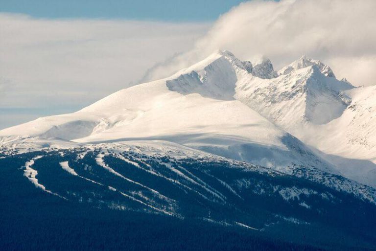 Hudson Bay Mountain opens up as cold snap subsides