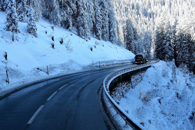 WorkSafe BC reminding employers to implement effective road safety programs