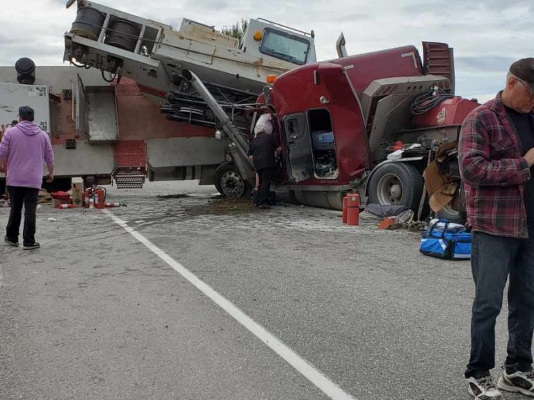 UPDATE: Highway 97 open to single lane-alternating traffic following major vehicle incident near Quesnel