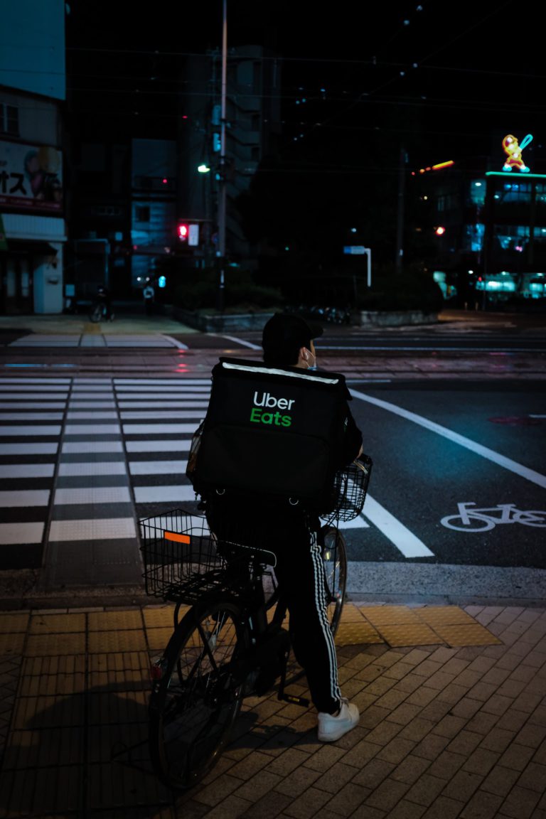 Fees capped for food delivery services in BC to 15%