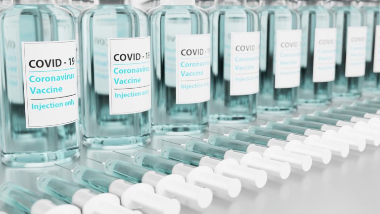 Another daily COVID-19 case count over 1,000 in BC
