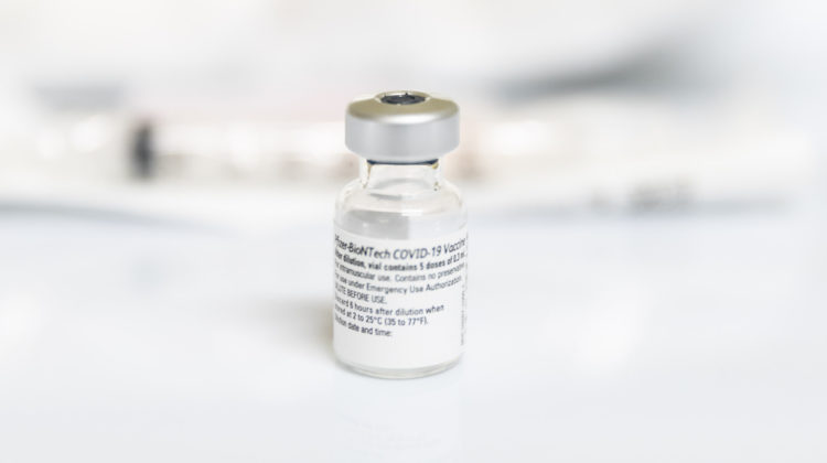 BC’s COVID-19 case count falls below 500 as vaccination efforts roll out