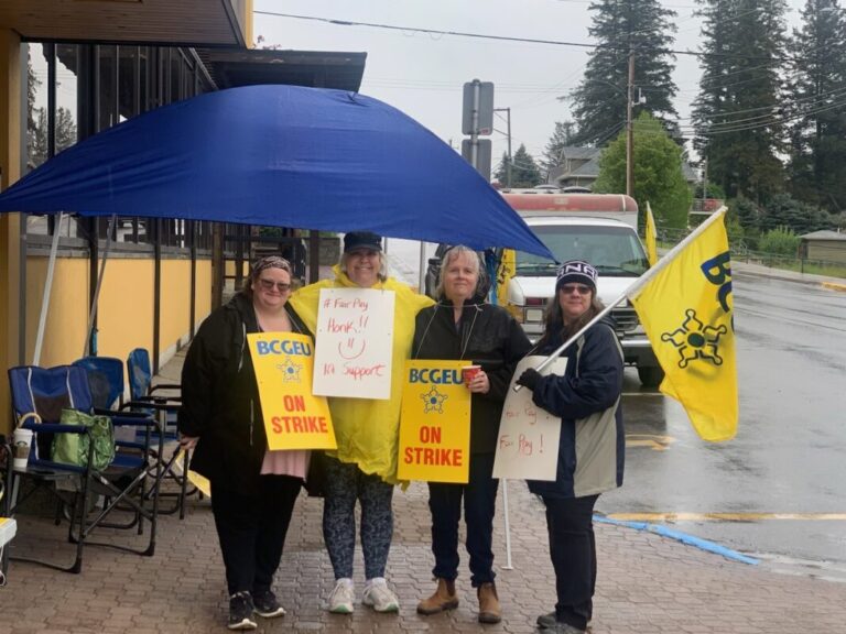 Cariboo Regional District strike nears one month mark-union makes accusation against management