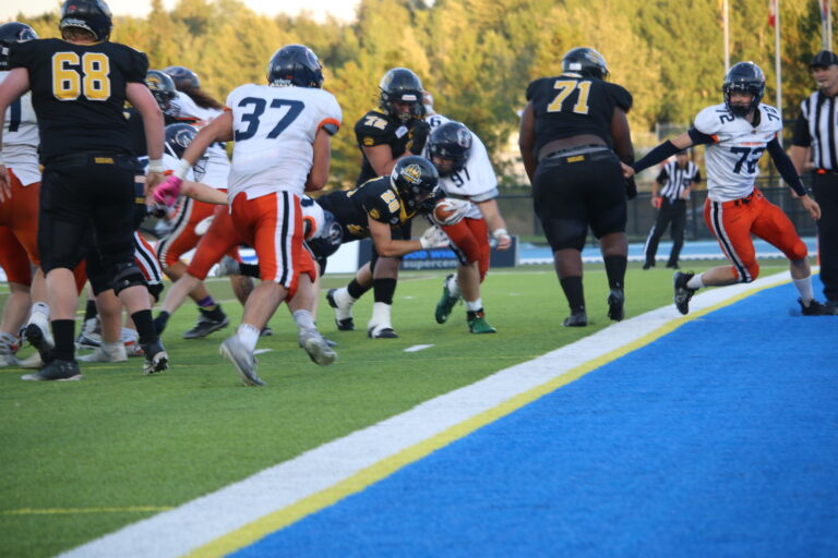 Third quarter explosion of offence not enough for Kodiaks in loss to Kamloops