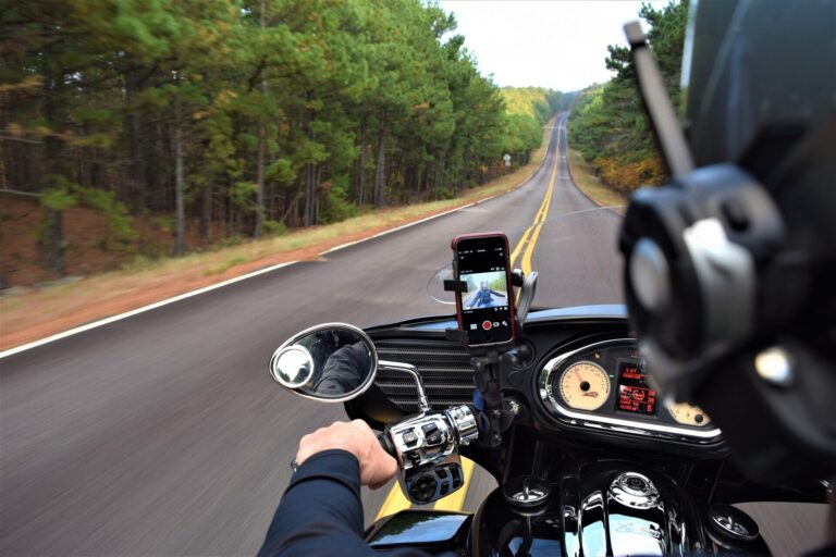 ICBC calls on motorcyclists to take precautions to stay safe as season returns